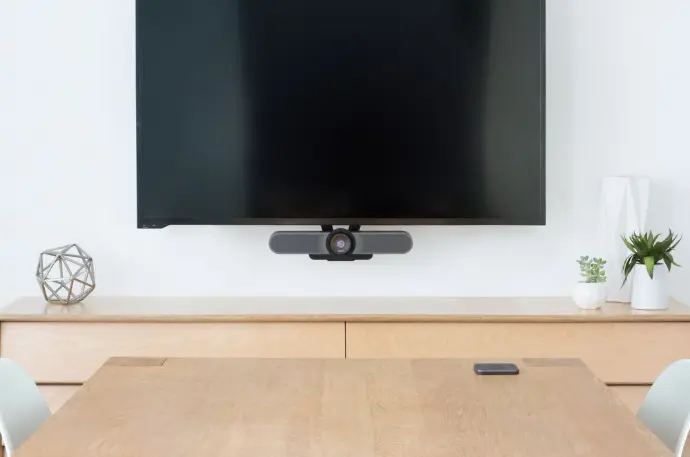 Logitech Mounting Kit for MEETUP Camera (for up to 55 inch Display)